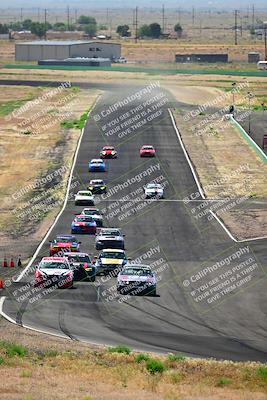 media/May-19-2024-Nasa (Sun) [[e5555f4cac]]/Race Group B/Qualifying-Main Straight and Turn 1 (Outside)/